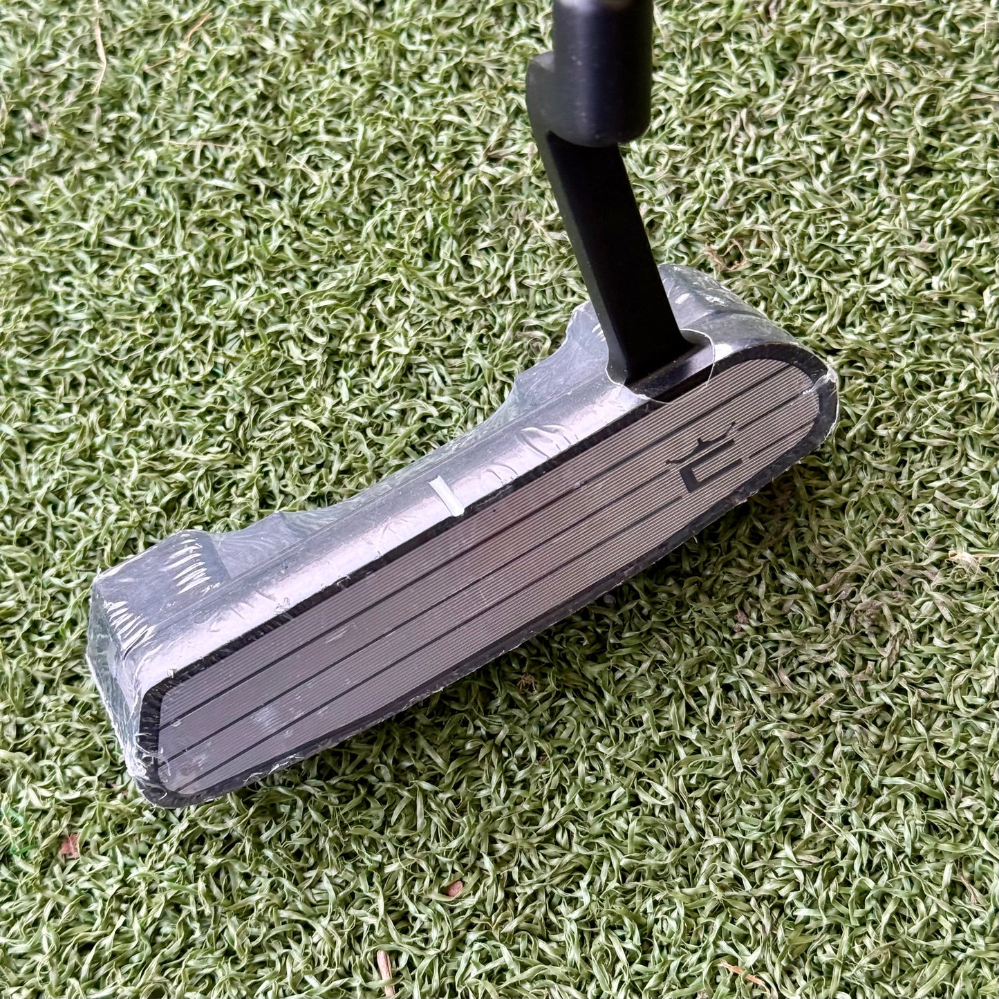 Cobra King Grand Sport Arm Lock Putter / 41 Inch