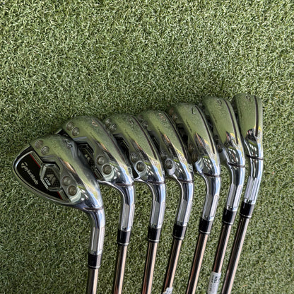 TaylorMade M CGB (2017) Iron Set / 5-SW / Regular Flex Graphite Shafts