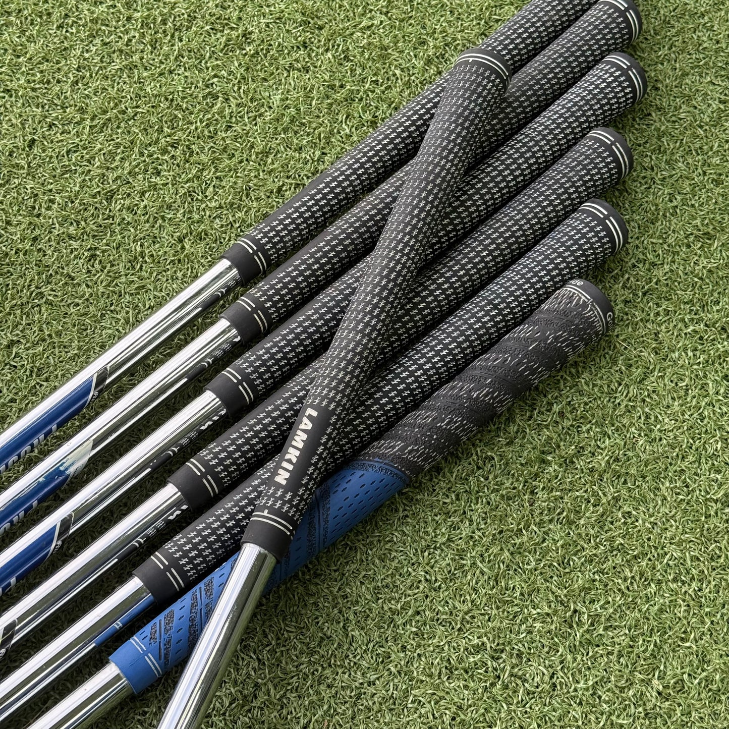 Mizuno JPX 900 Forged Iron Set / 4-PW / Regular Flex