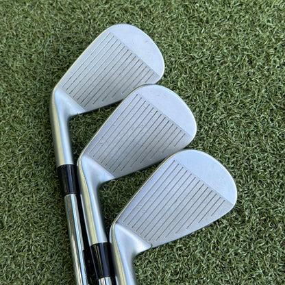 Mizuno JPX 925 Forged Iron Set / 4-PW / Stiff Flex - Pre Owned Golf 