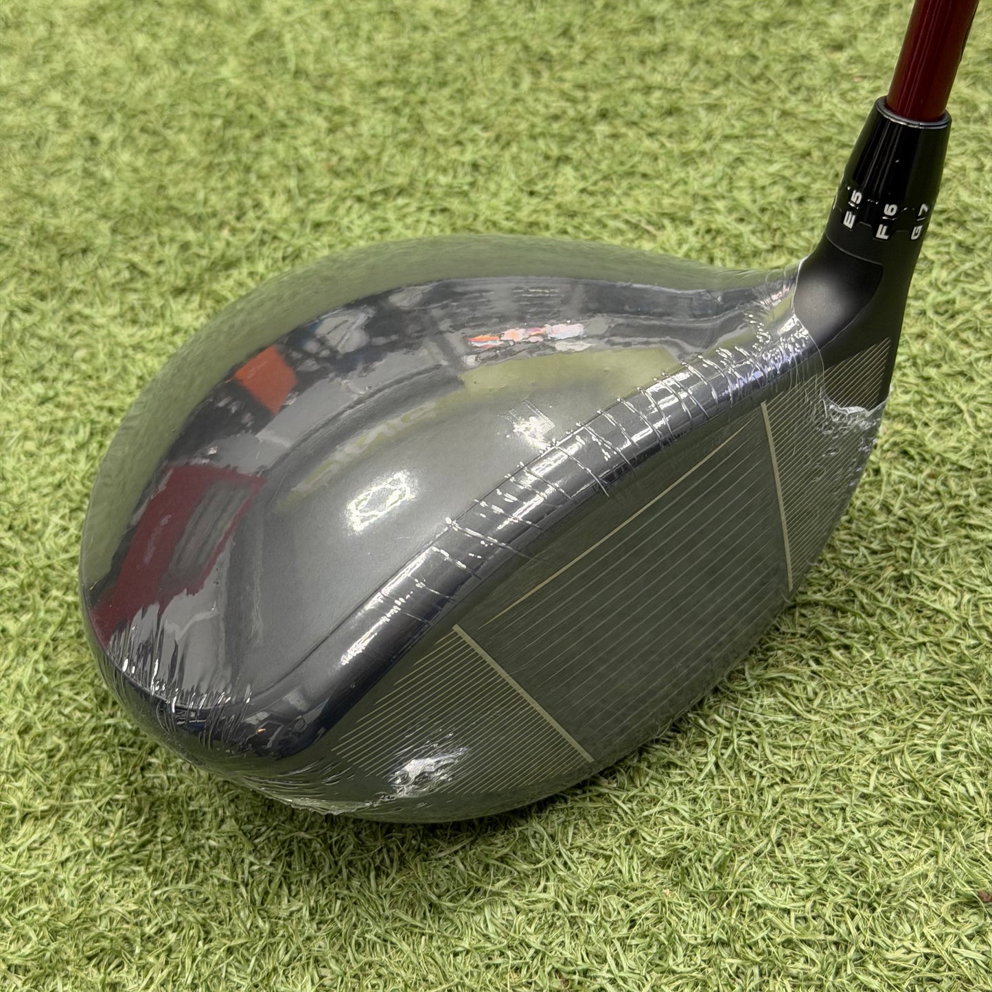 Cobra DS-Adapt Max K Golf Driver / 10.5 Degree / Regular Flex