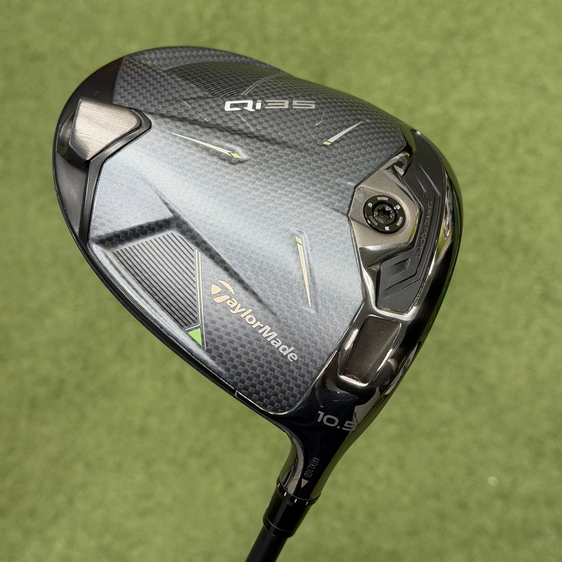 TaylorMade Qi35 Core Golf Driver / 10.5 Degree / Stiff Flex - Pre Owned Golf 