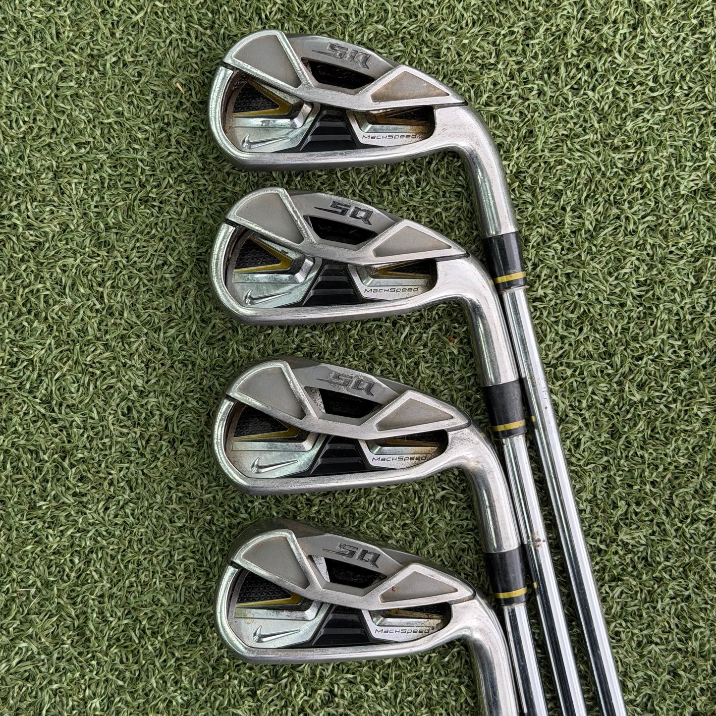 Nike SQ Machspeed Golf Iron Set / 4-PW / Regular Flex