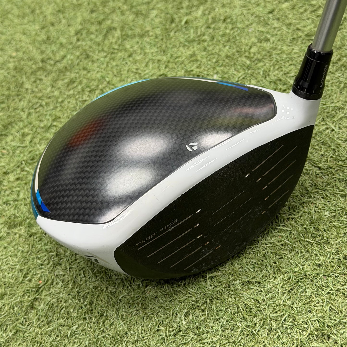 TaylorMade SIM2 Max Golf Driver / 9 Degree / Regular Flex