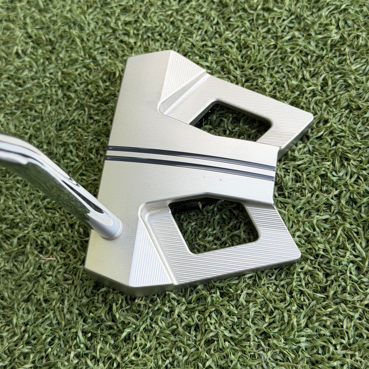 Scotty Cameron Phantom 9 (2024) Putter / 34 Inch