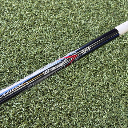 Mizuno ST-MAX 230 Golf Driver / 9.5 Degree / Stiff Flex - Pre Owned Golf 