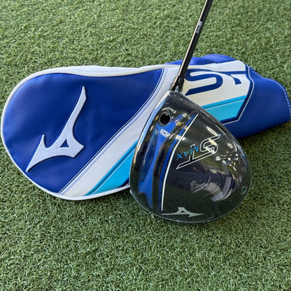 Mizuno ST-MAX 230 Golf Driver / 10.5 Degree / Stiff Flex - Pre Owned Golf 