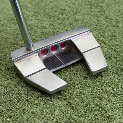 Scotty Cameron Futura X5 Putter / 34 Inch - Pre Owned Golf 