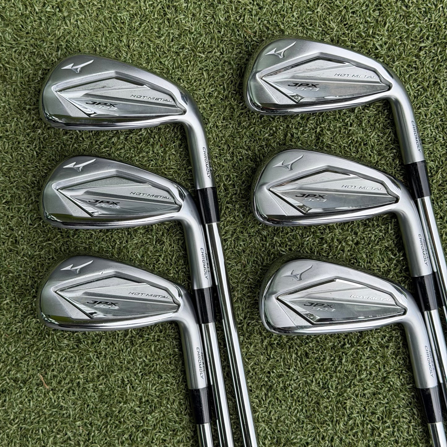Mizuno JPX 923 Hot Metal Iron Set / 5-PW / Regular Flex