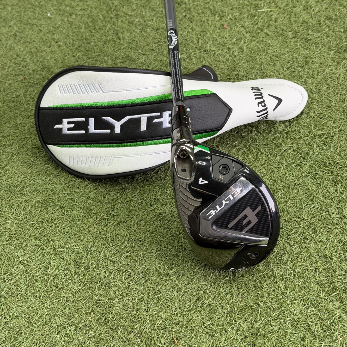 Callaway Elyte #4 Hybrid / 22 Degree / Regular Flex - Pre Owned Golf 