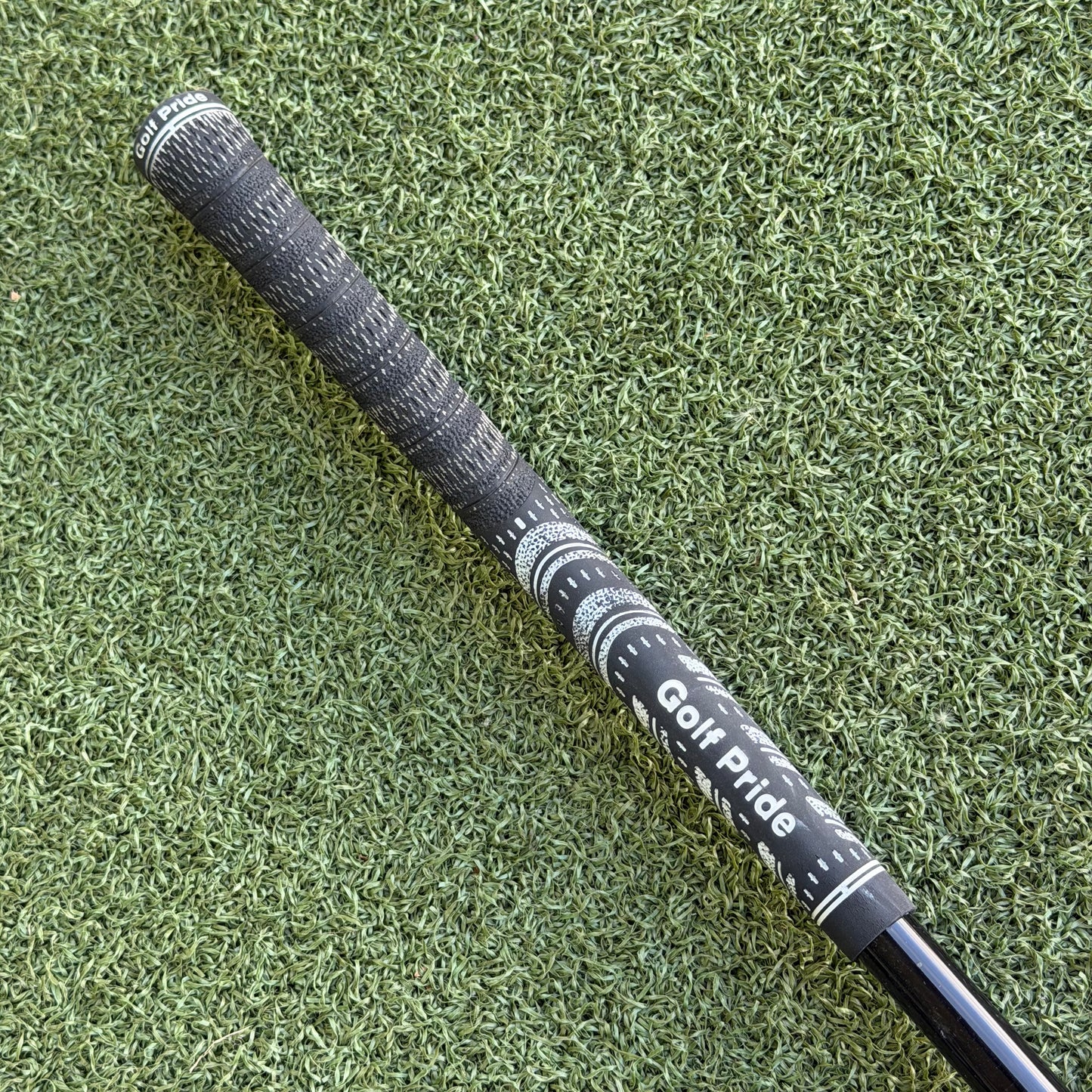 Titleist TSR4 Golf Driver / 9 Degree / X-Stiff Flex