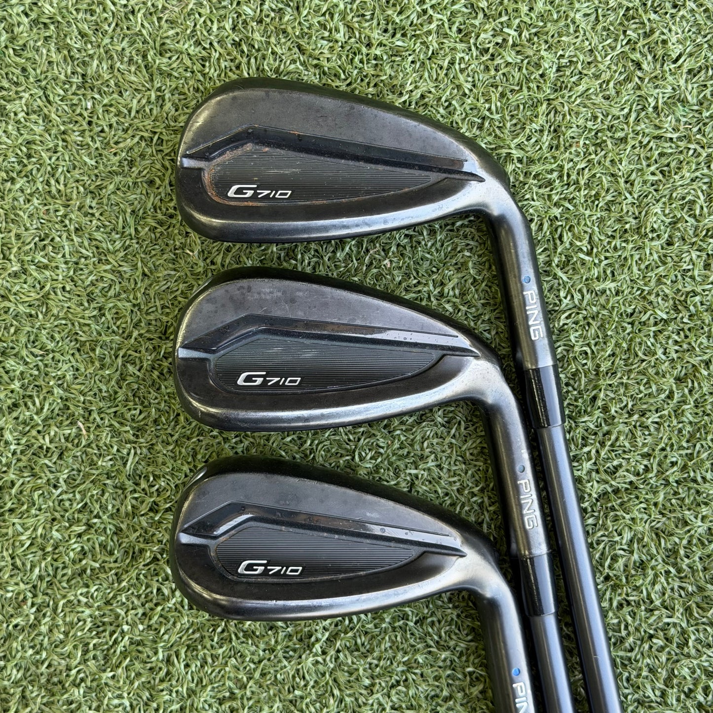 PING G710 Golf Iron Set / 5-PW + SW / Regular Flex Graphite Shafts