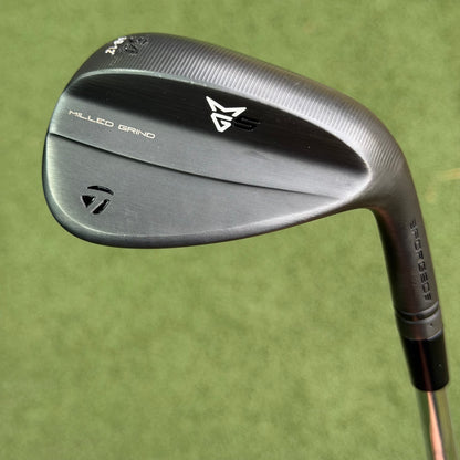 TaylorMade Milled Grind 5 Charcoal SB Sand Wedge / 54 Degree