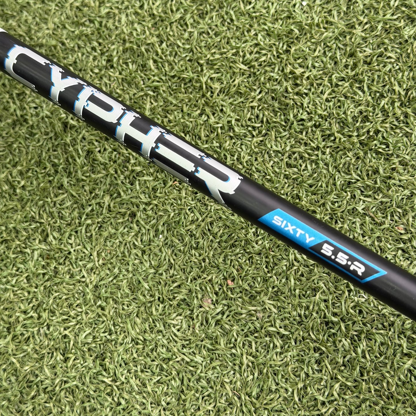Cleveland Launcher XL Halo #4 Hybrid / 21 Degree / Regular Flex