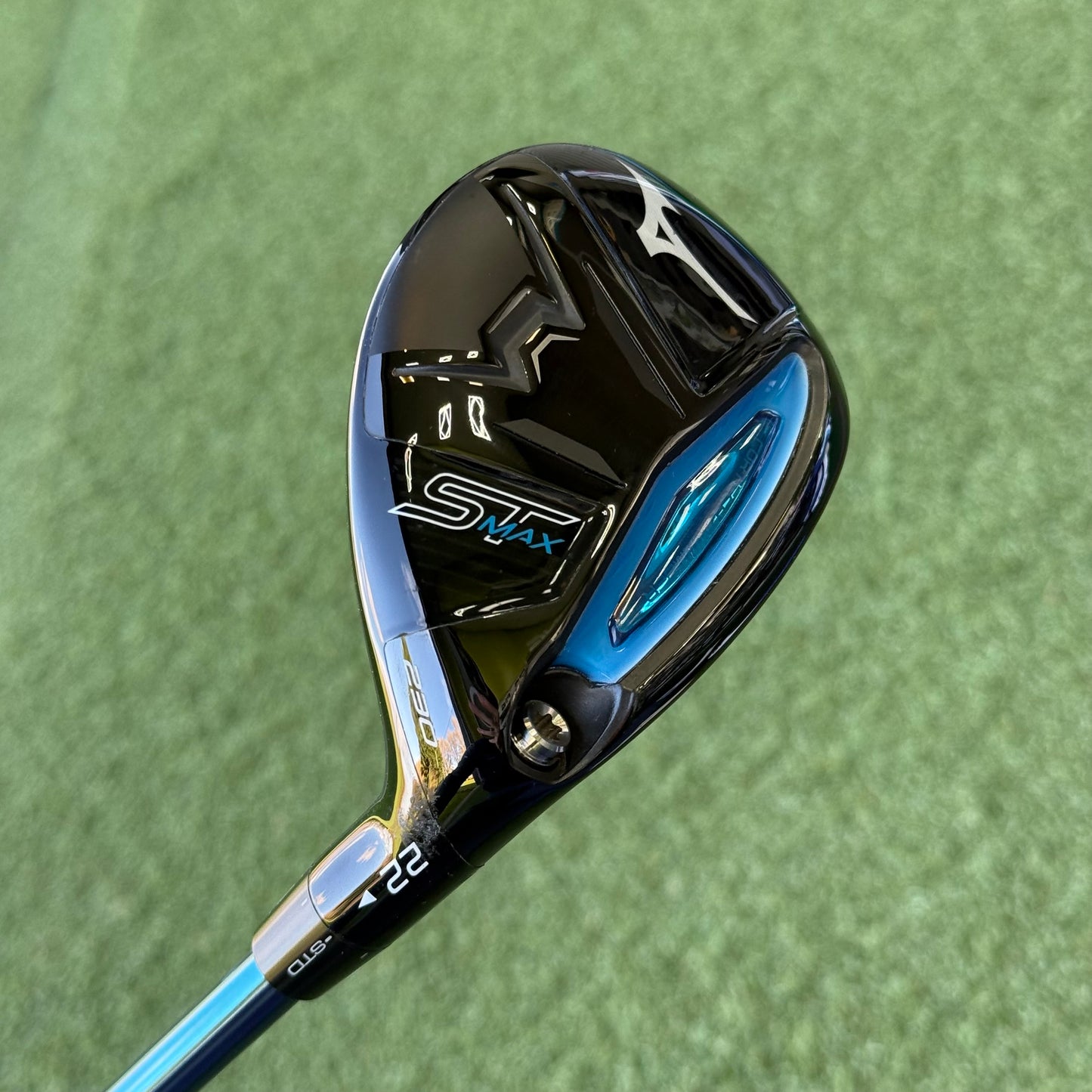 Mizuno ST-Max 230 #4 Hybrid / 22 Degree / Stiff Flex