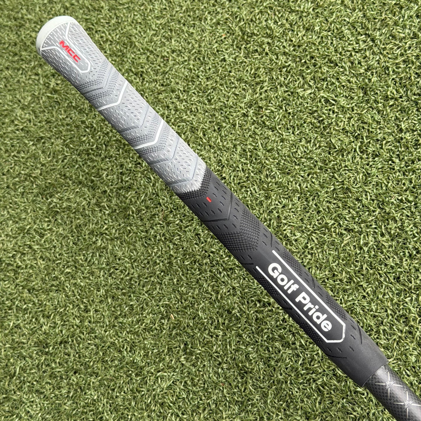 Titleist GT2 #5 Fairway Wood / 18 Degree / Regular Flex
