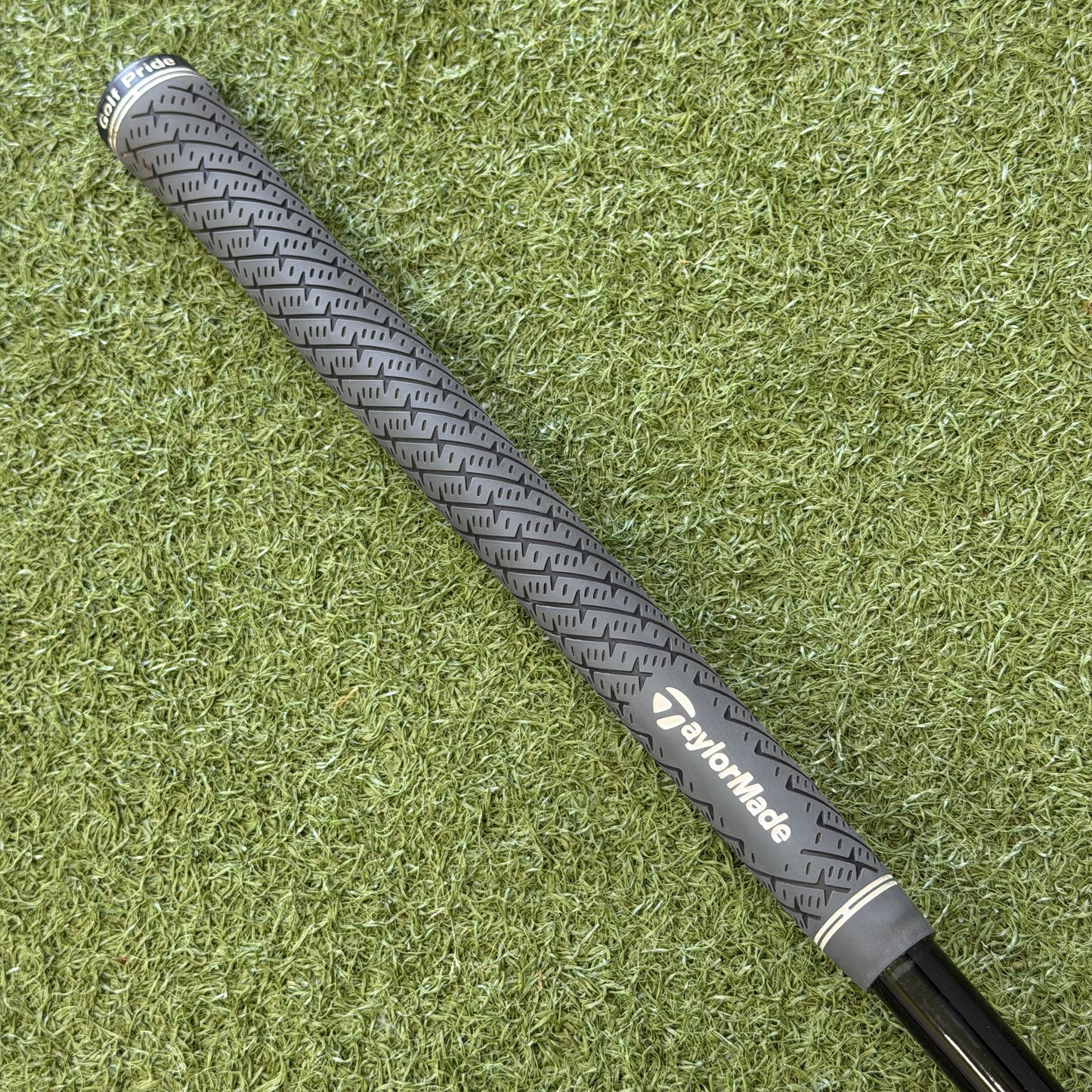 TaylorMade Stealth Golf Driver / 10.5 Driver / Regular Flex - Pre Owned Golf 