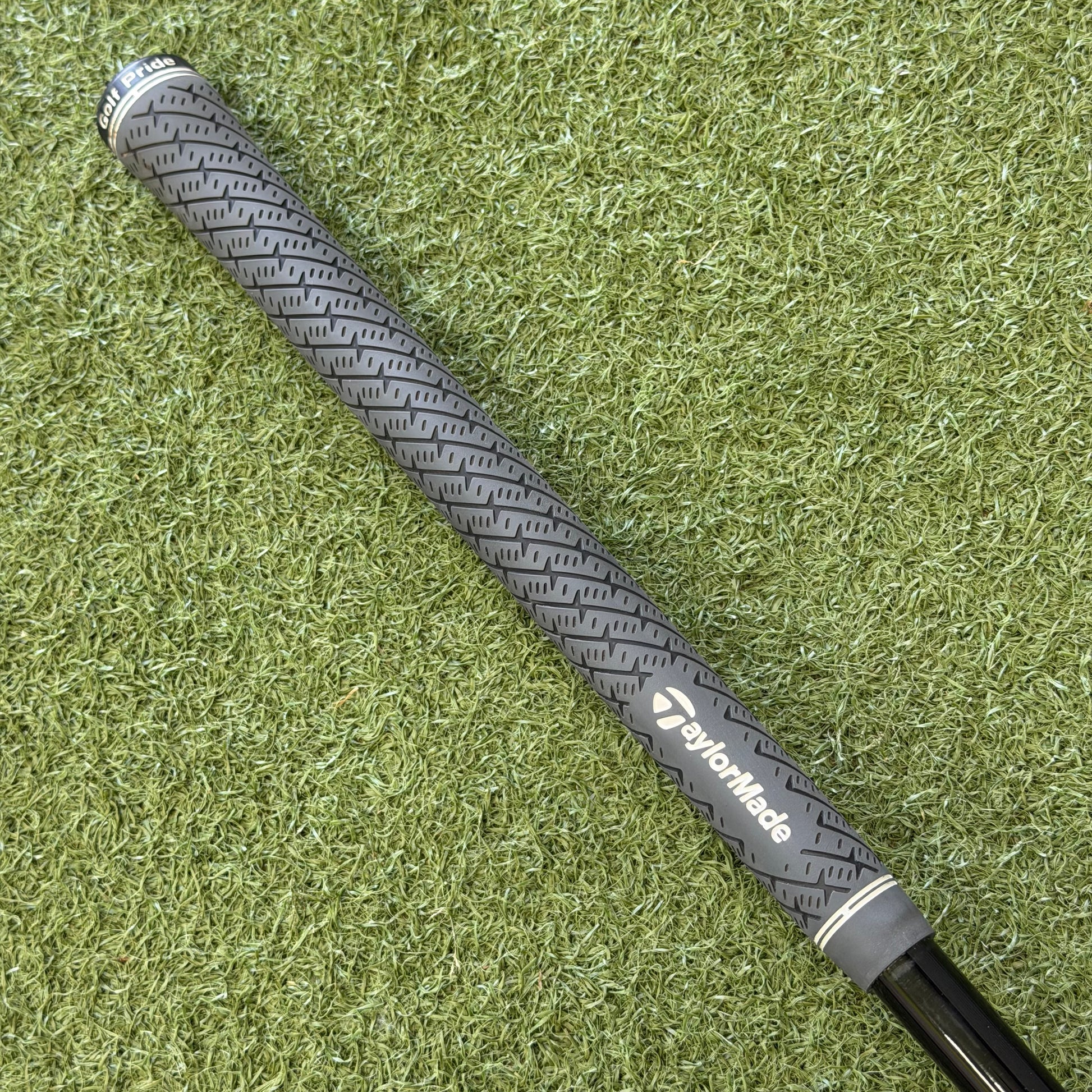 TaylorMade Stealth Golf Driver / 10.5 Driver / Regular Flex - Pre Owned Golf 