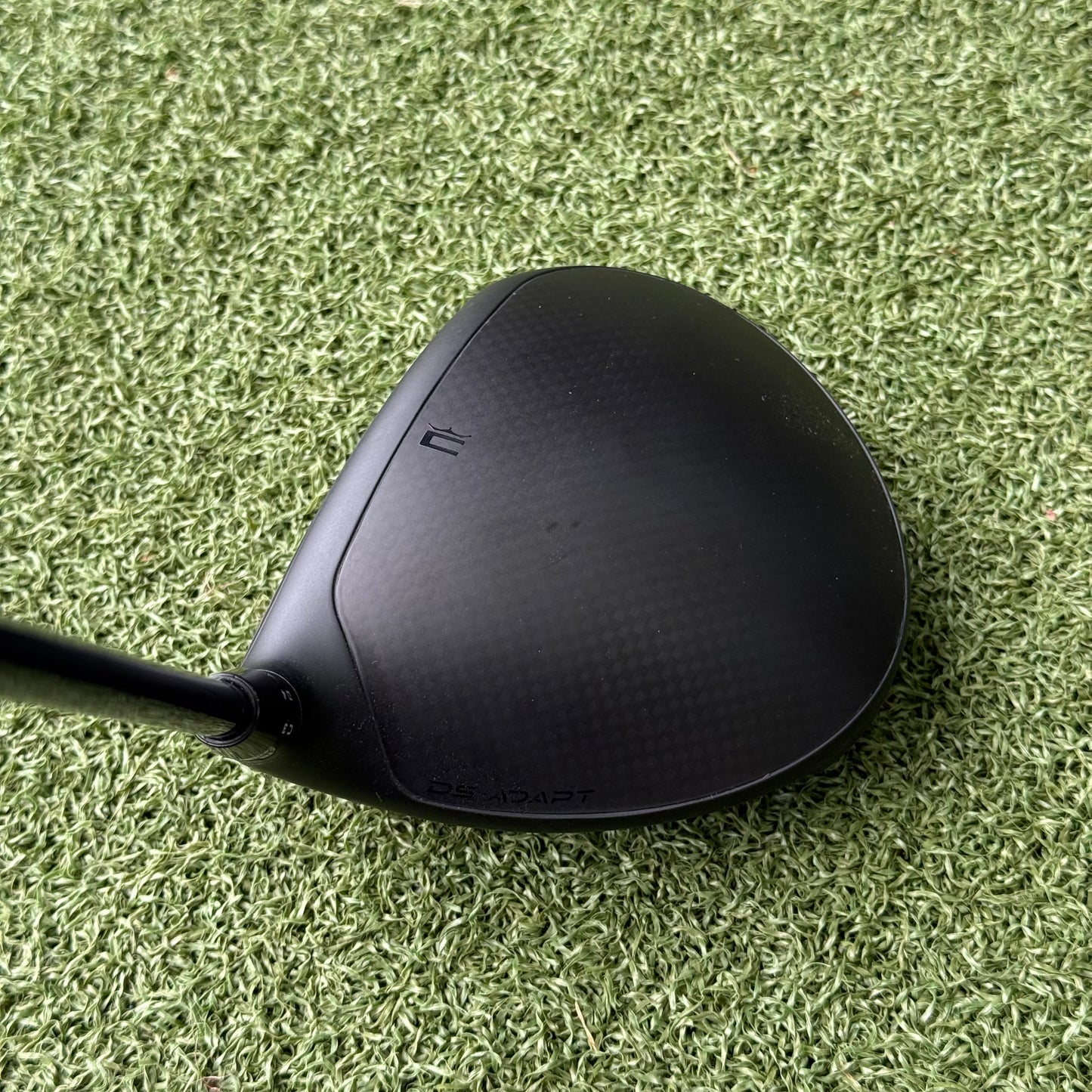 Cobra DS-Adapt LS Golf Driver / 10.5 Degree / Stiff Flex