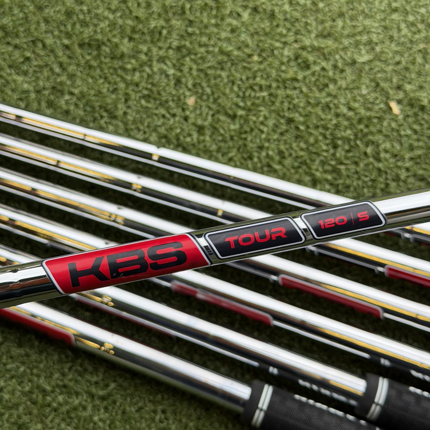 Titleist T200 2021 Iron Set / 4-PW / Stiff Flex