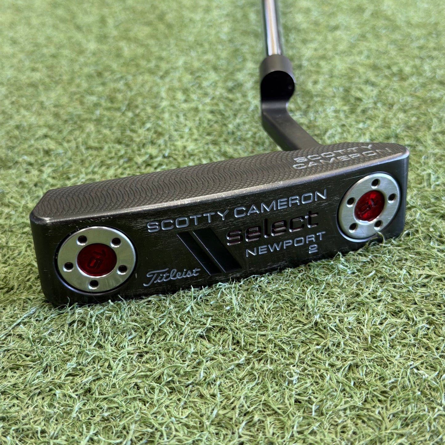 Scotty Cameron Select Newport 2 Putter / 34 Inch