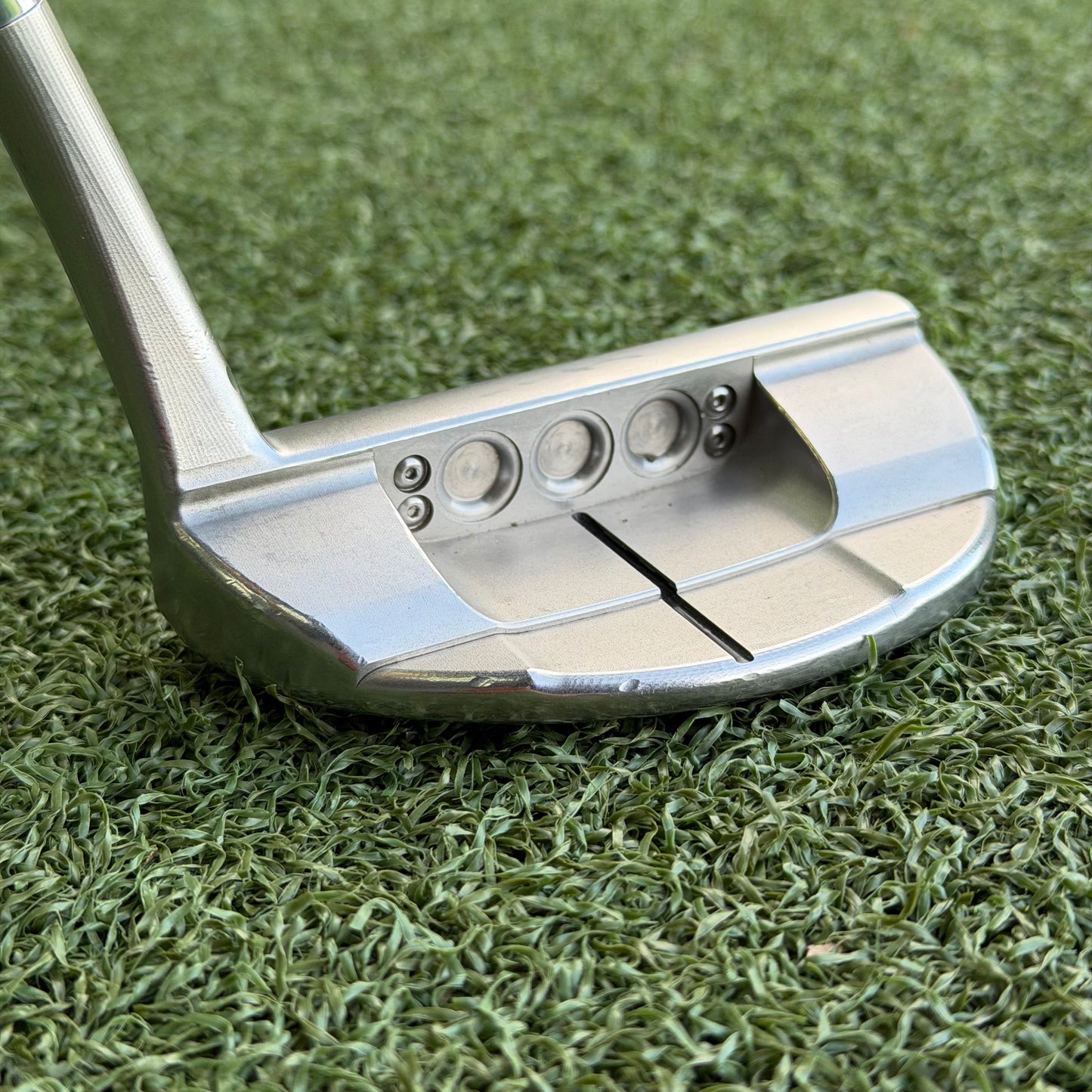 Scotty Cameron Select Newport 3 Putter / 33 Inch