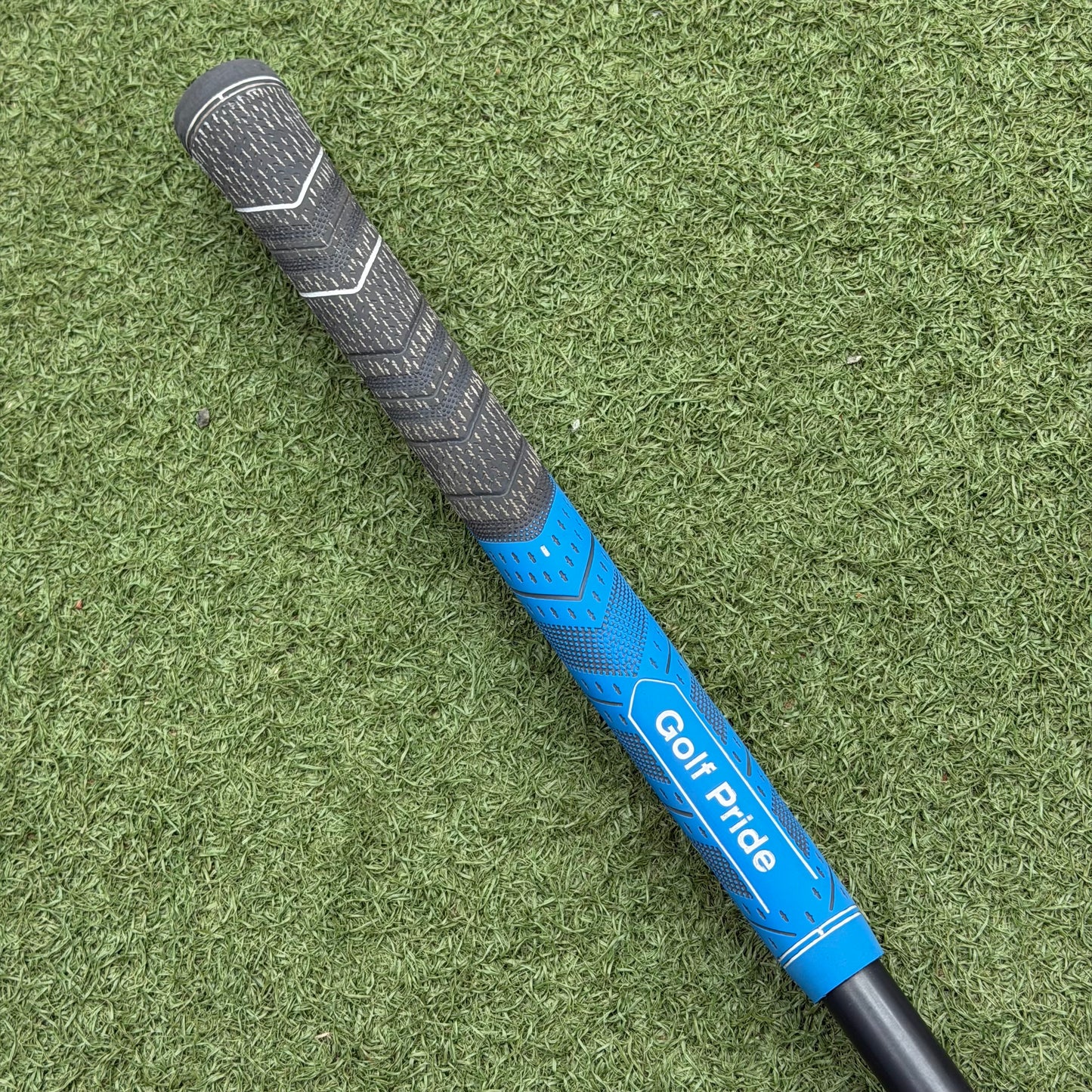 Cobra KING F9 Speedback Limited White Golf Driver / 9 Degree / Stiff Flex