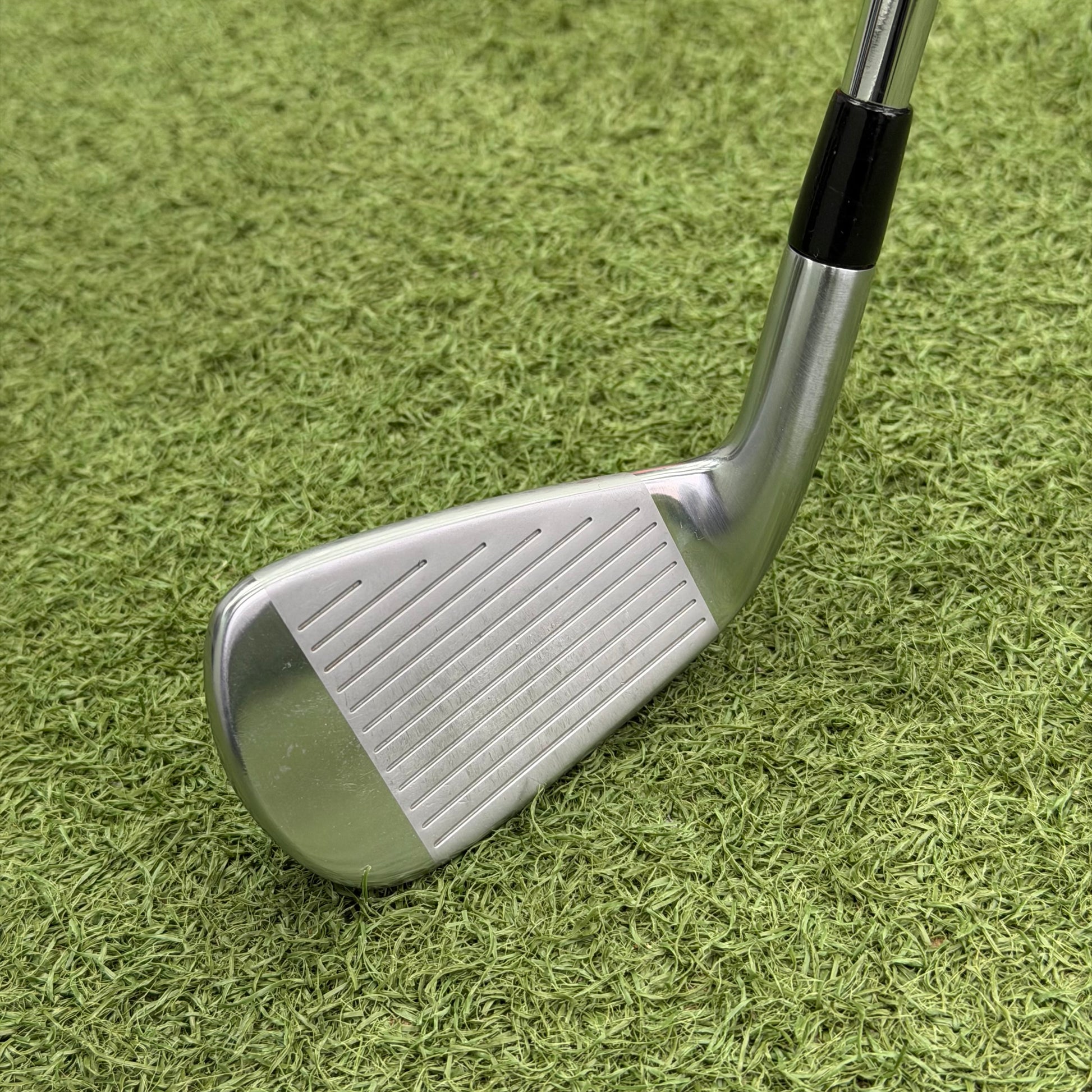 Mizuno Pro 223 #4 Iron / 22 Degree / Stiff Flex - Pre Owned Golf 