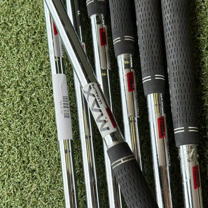 Wilson D9 Iron Set / 5-SW / Lite Flex