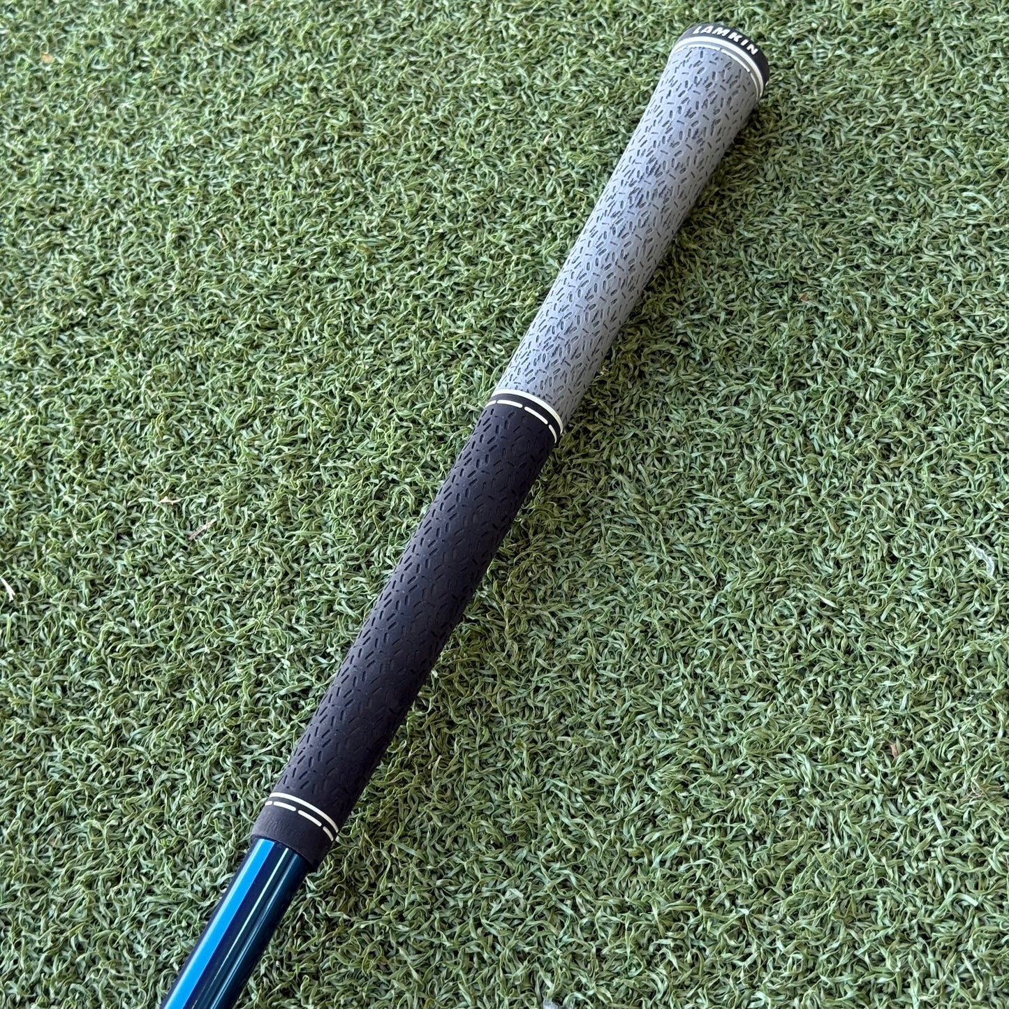 Mizuno ST-Max 230 #4 Hybrid / 22 Degree / Stiff Flex