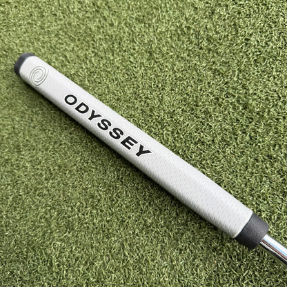Odyssey DFX V-Line Fang (2025) Golf Putter / 34 Inch - Pre Owned Golf 