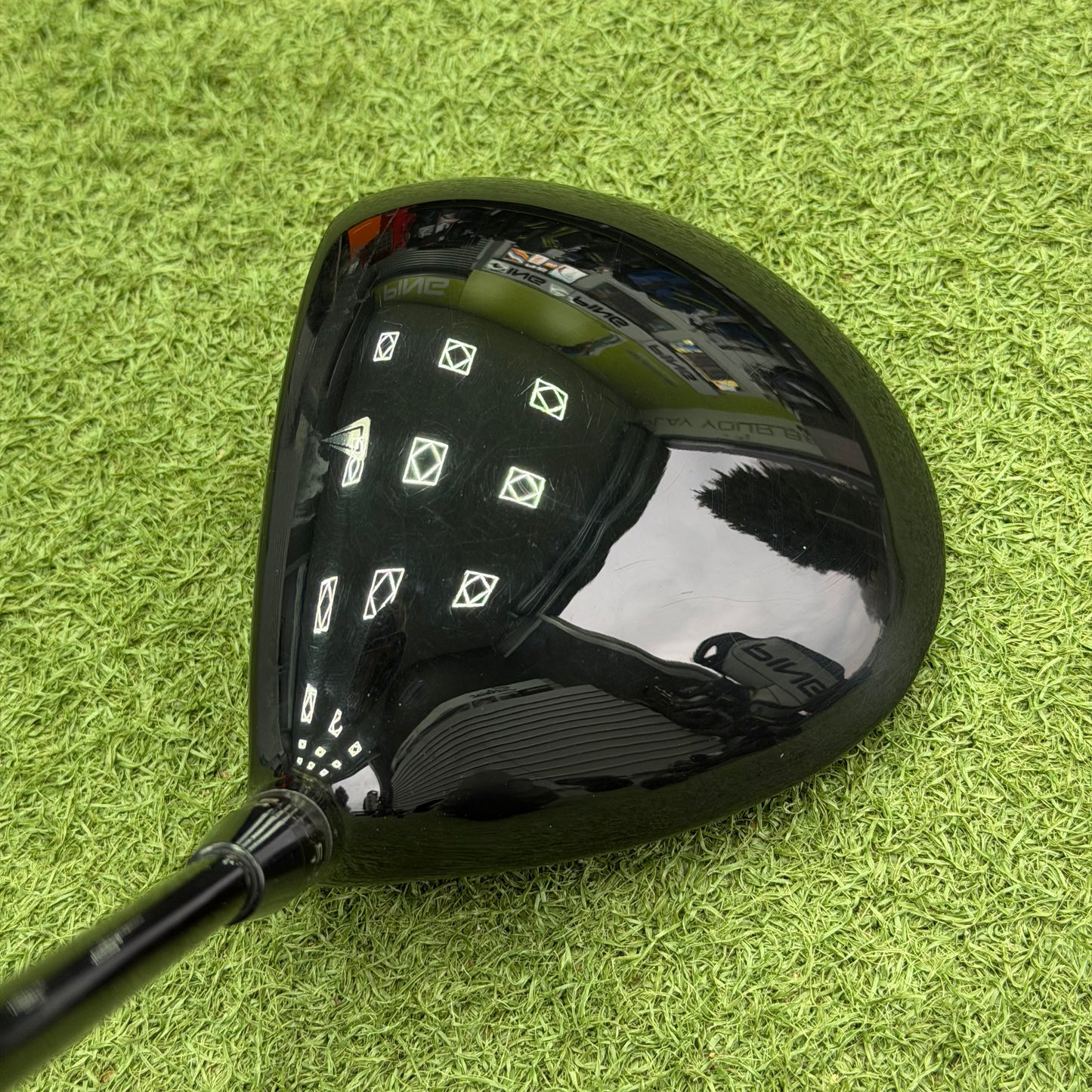 Titleist TS2 Golf Driver / 10.5 Degree / Regular Flex