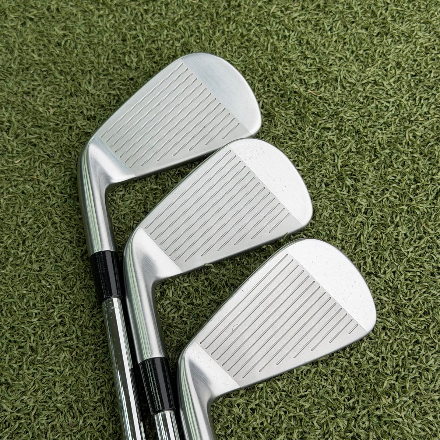 TaylorMade P790 (2025) Iron Set / 5-PW / Stiff Flex