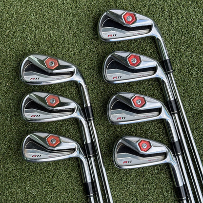 TaylorMade R11 Golf Iron Set / 4-PW / Stiff Flex - Pre Owned Golf 