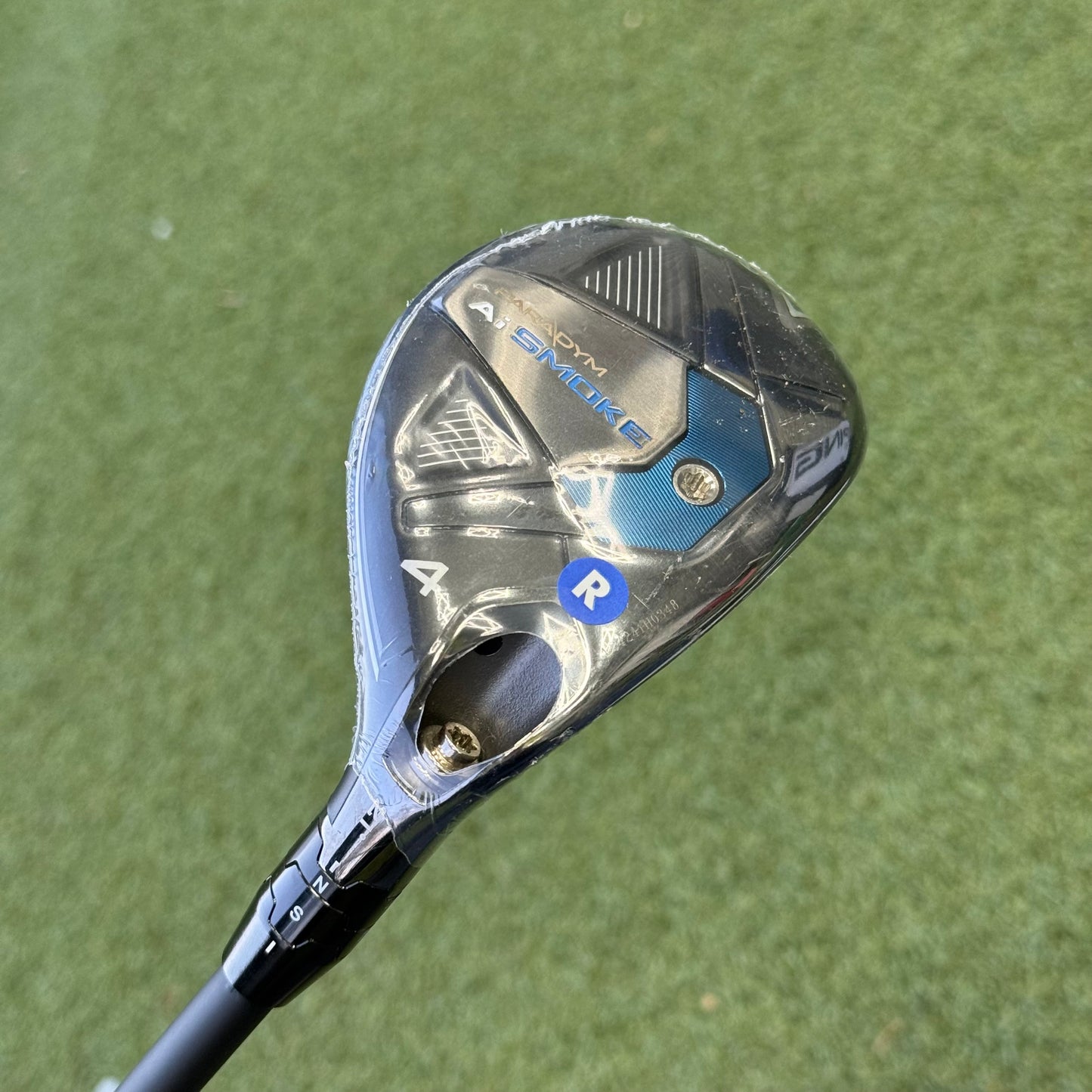 Callaway Paradym Ai Smoke #4 Hybrid / 21 Degree / Regular Flex